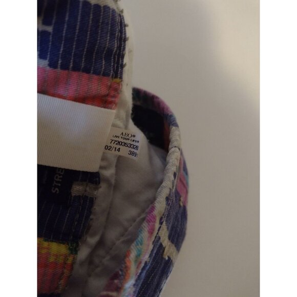 American Eagle Midi Stretch Cuff Shorts Size 00 Southwest Aztec Pockets Tribal - Picture 6 of 9